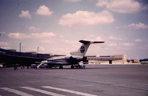 Pan Am 727 at Tempelhof 13KB JPEG