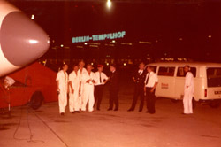 last BA flight to Tempelhof 13KB JPEG